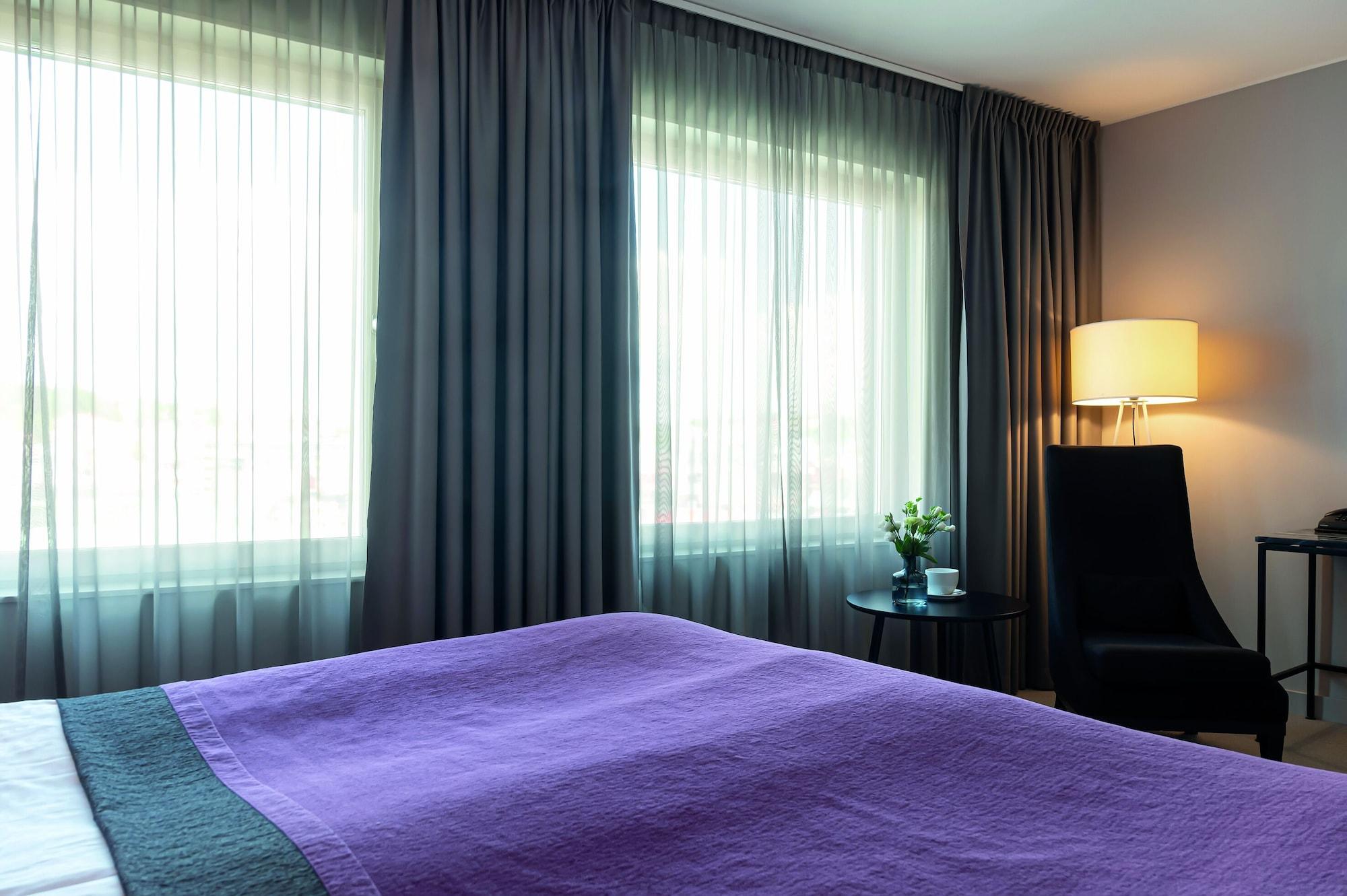 Elite Plaza Oernskoeldsvik Hotel ภายนอก รูปภาพ